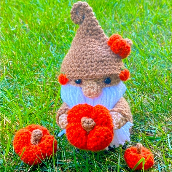 Gnome Pumpkin Handmade Fall/ Autumn Decor - Brand New - Picture 2 of 12